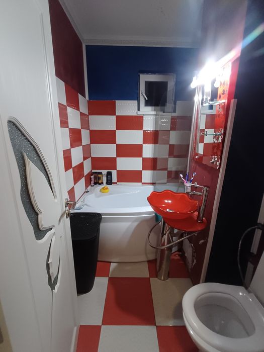 Apartament de închiriat