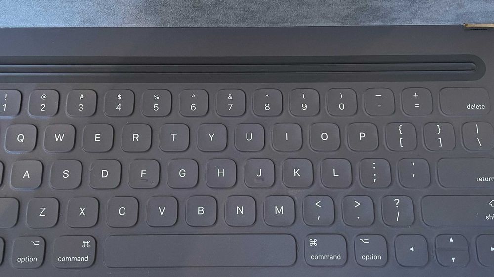 Клавиатура за таблет iPad. Модел А1636