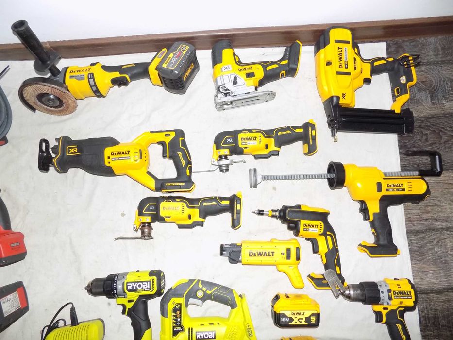 Scule  DeWalt , Ryobi , suflanta Leister , masina de slituit Hilti  DC-SE 20