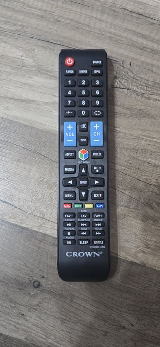 Продавам телевизор CROWN за части