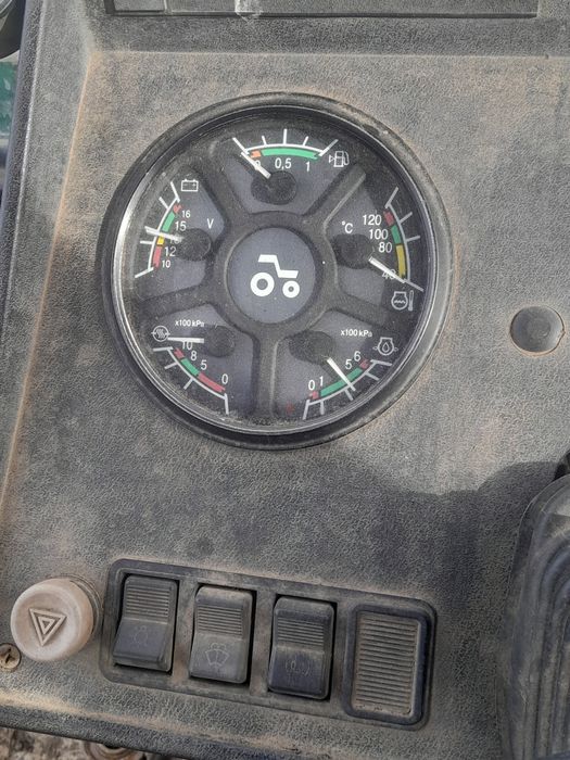 Трактор сатылады