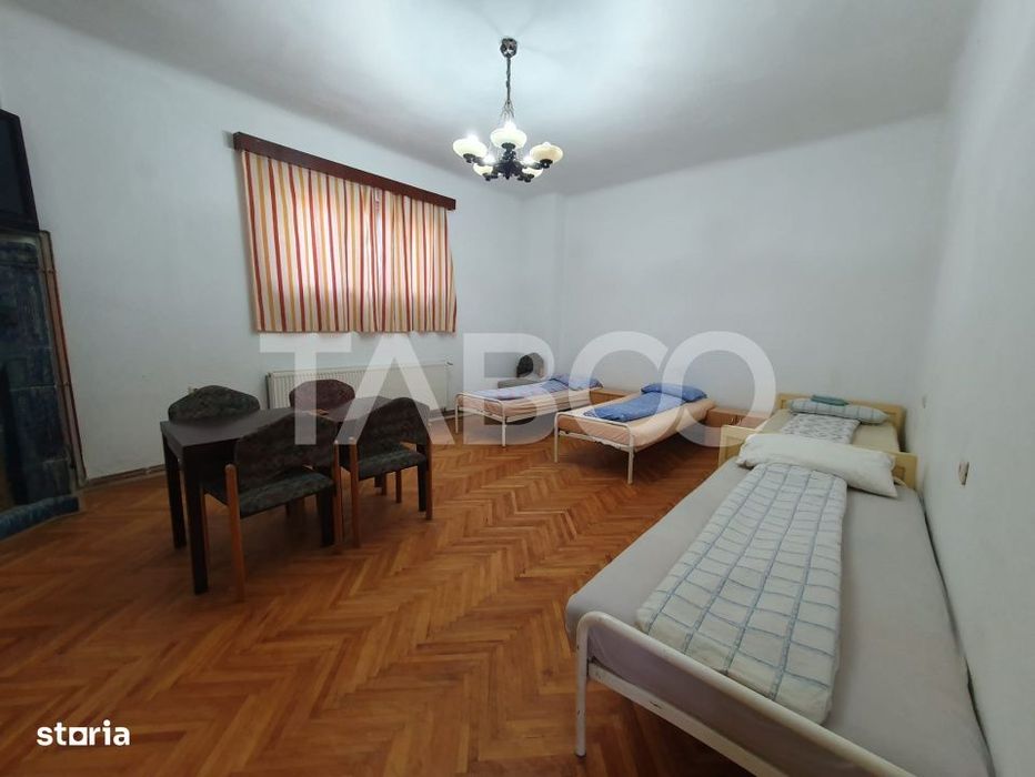 Casa de inchiriat zona Centrala 6 camere se inchiriaza si la muncitori