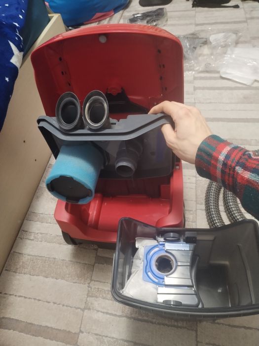 Aspirator BOSCH Wet And Dry