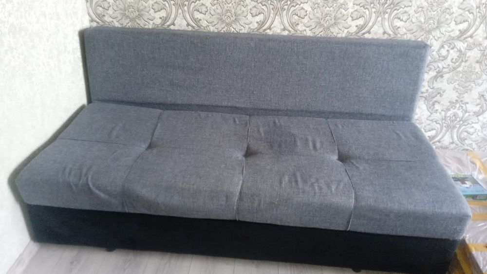 Продаю два диаана