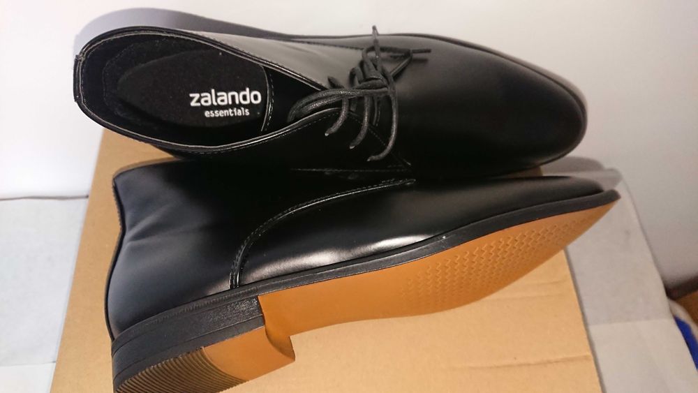 Ghete elegante la pret de papuci