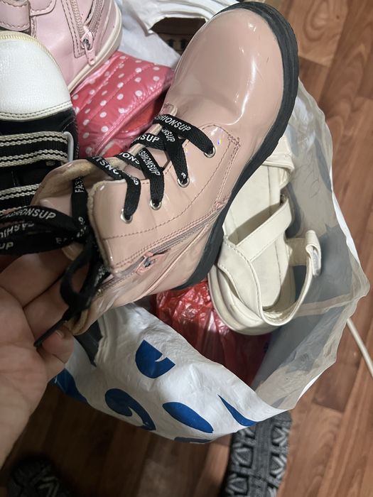 1000тг обувь детская 28,29,30