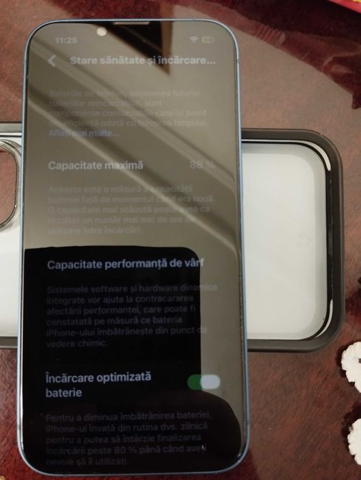 iPhone 13 în stare foarte bună/ 88%