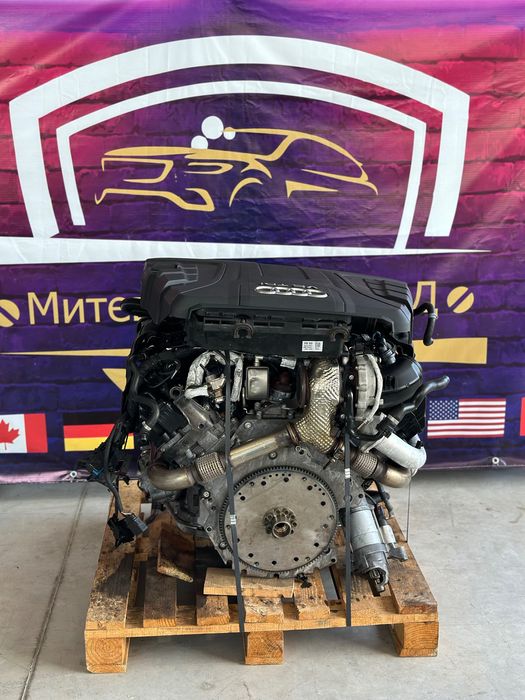 Audi Q7 Двигател  CRT 272PS на Части