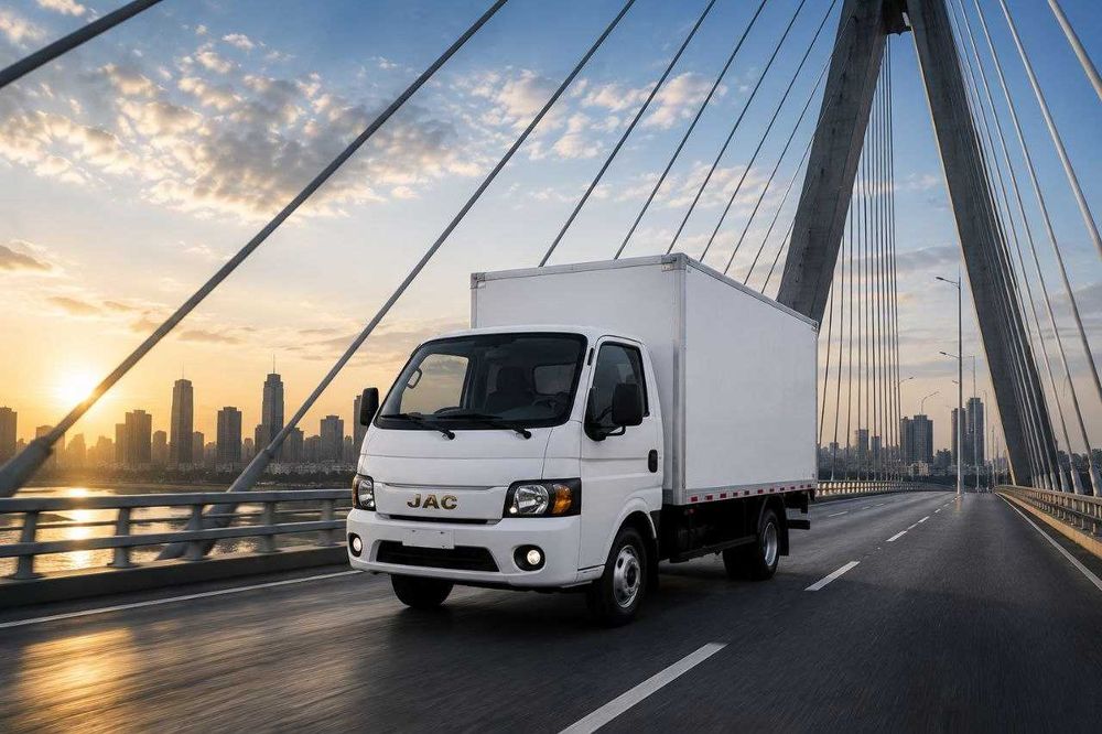 JAC X200 — Ishingiz Uchun Zamonaviy Furgon