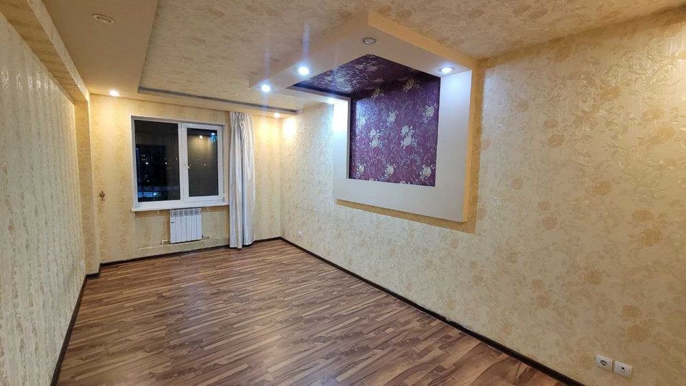 Продается срочно своя 3х комнатная квартира Нукус кинотеатр