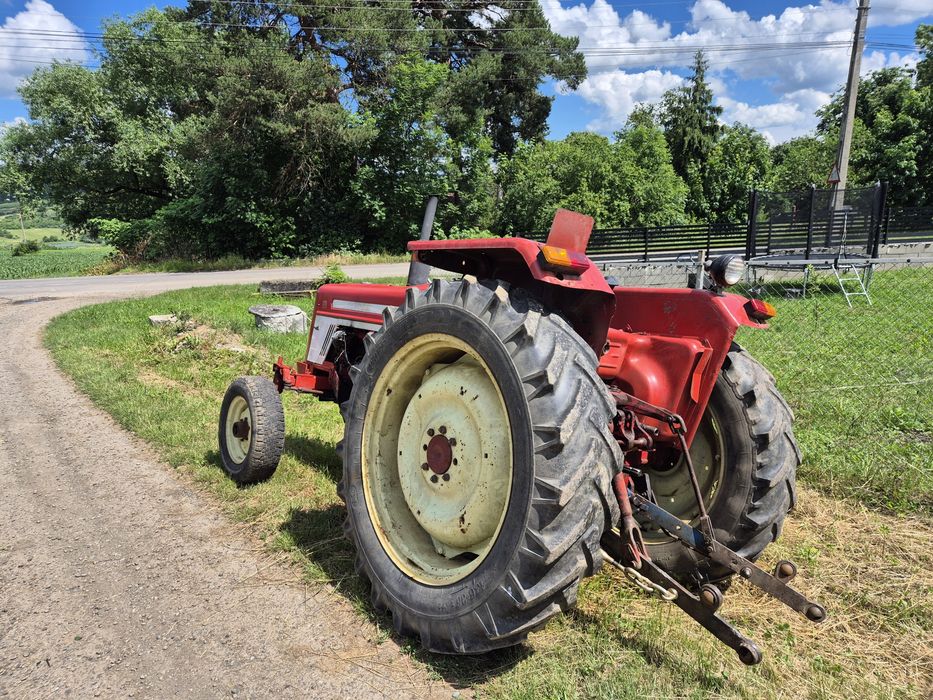 Tractor international 754