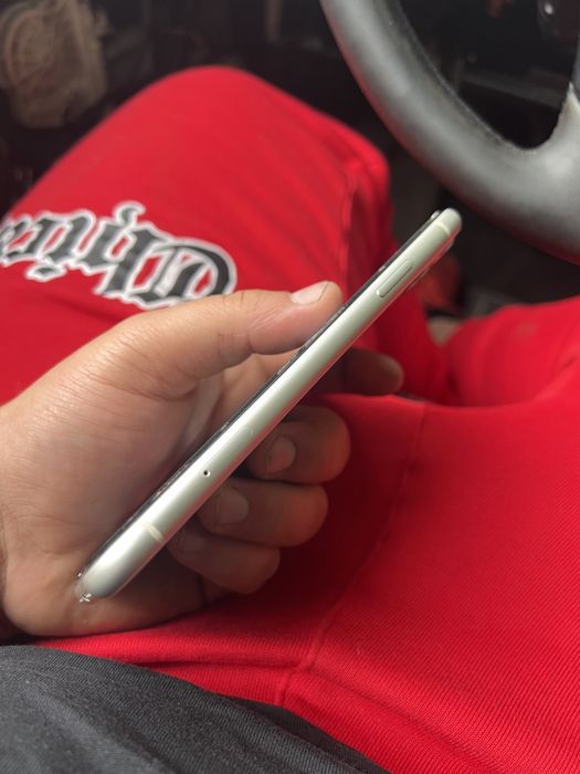 Iphone 11 64gb ПЕРФЕКТЕН!