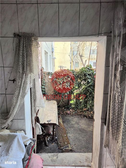 Apartament 3 Camere, Decomandat, Inel 2