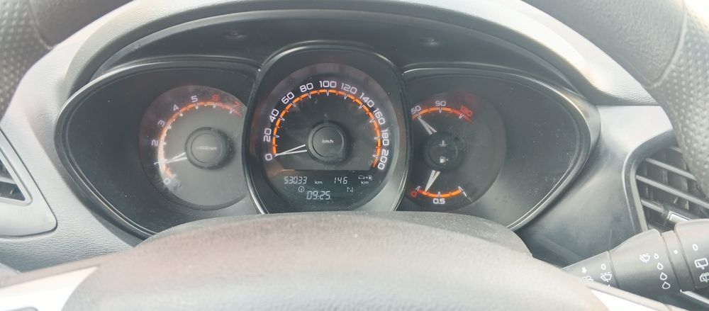 Продам почти новый машину