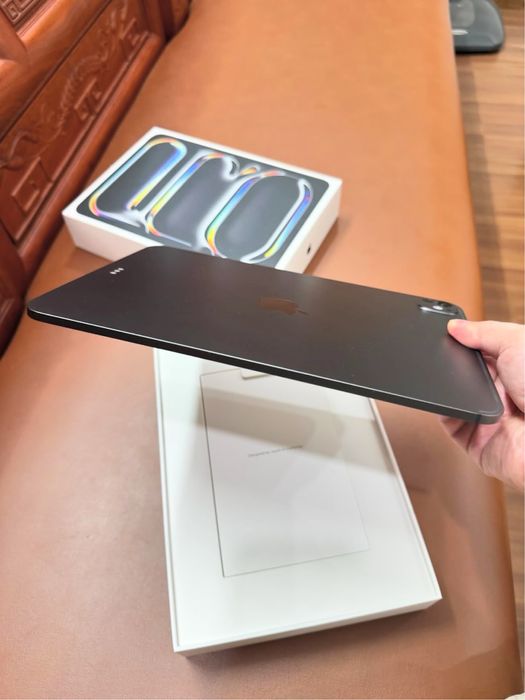 iPad Pro M4 Chip 11 dyum 256GB WiFi 100%