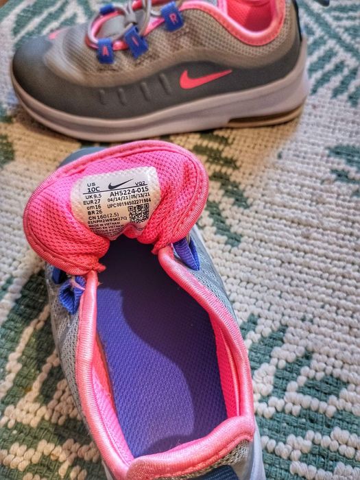 Детски маратонки Найк номер 27