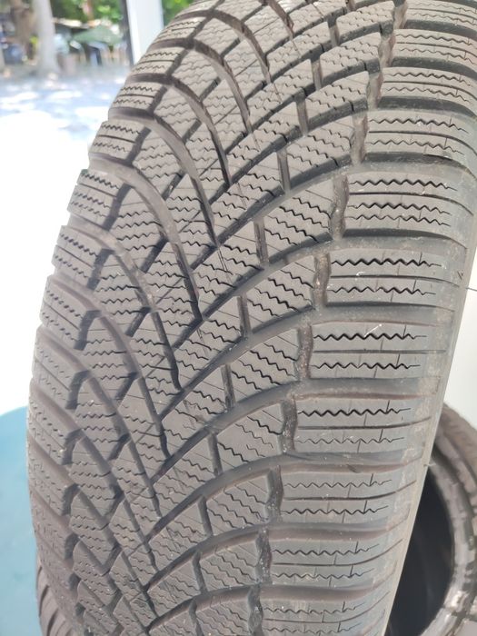4 бр зимни 225/60/18 Bridgestone
