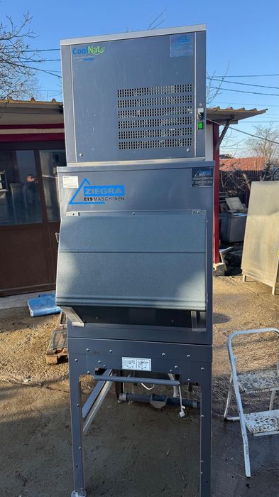 Ziegra mașina fulgi gheata + sistem Trasport