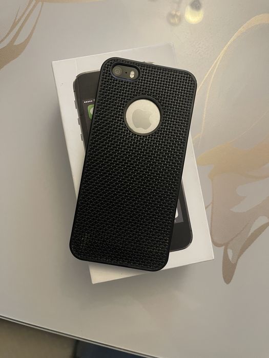 Айфон  модель 5s