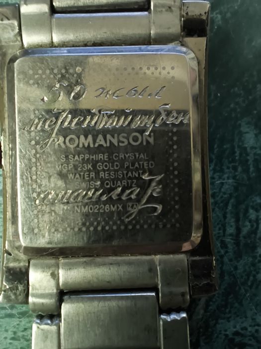 Часы наручные в хорошем состоянии