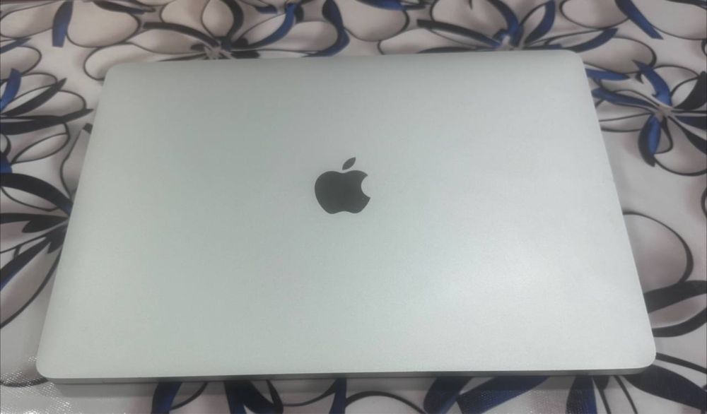 Macbook pro 2020
