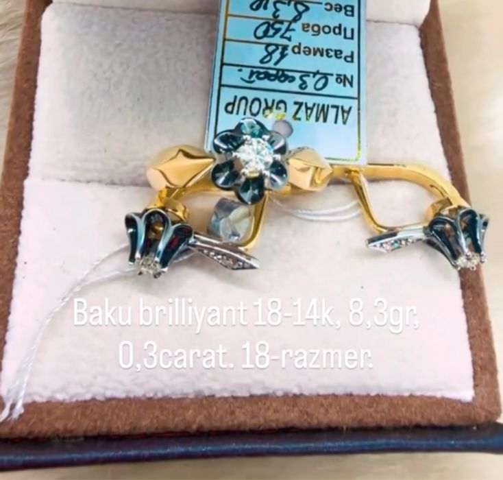 Baku Brilliantami 0,3carat 8,3gr 18-14k, 18-razmer.