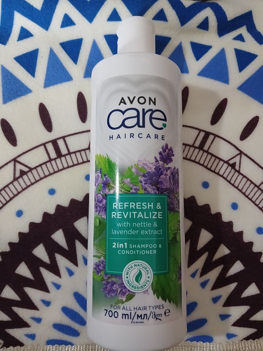 Набор косметики  Avon