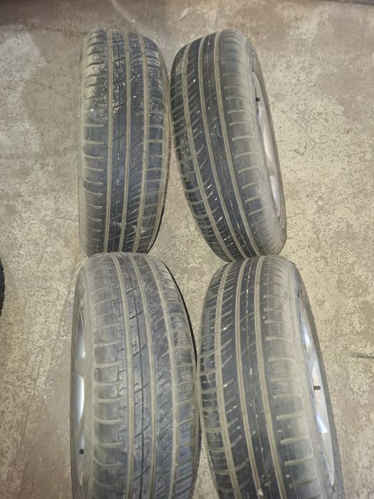 Продам шины с дисками