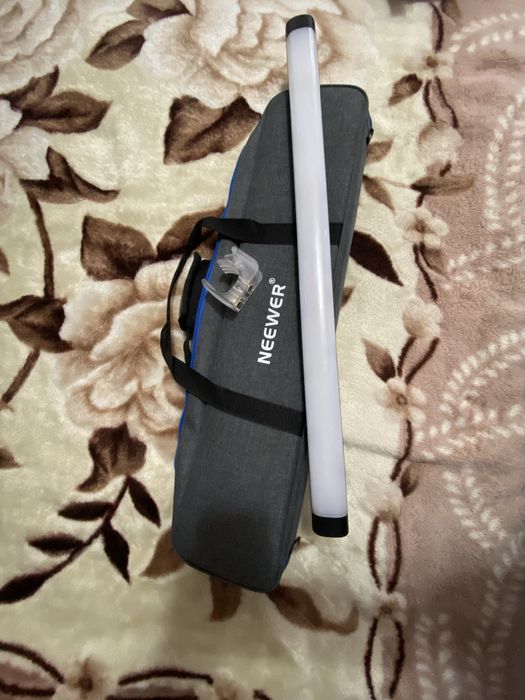 Neewer TL 60C RGB Led свет