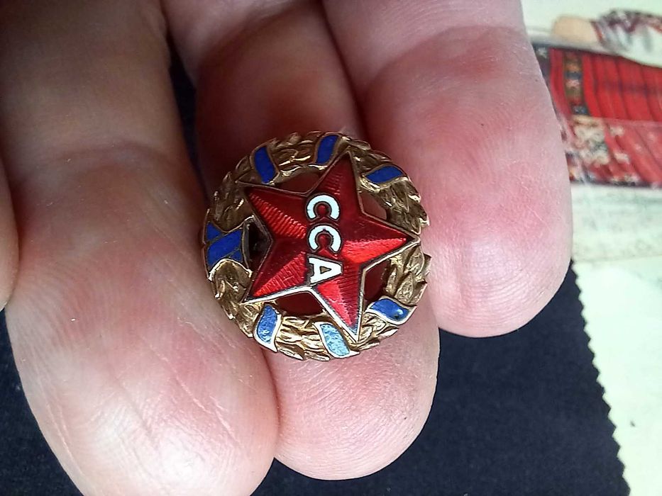 INSIGNA FOTBAL CCA, perioada 1958 1961, STEAUA București !