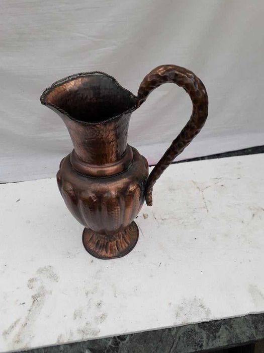 Carafa din cupru