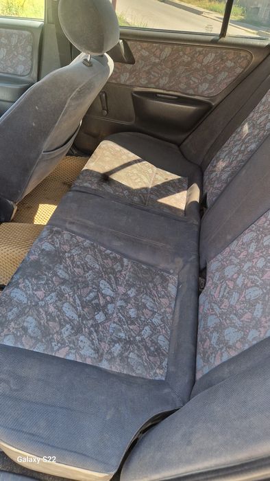 Toyota carina E сатылады