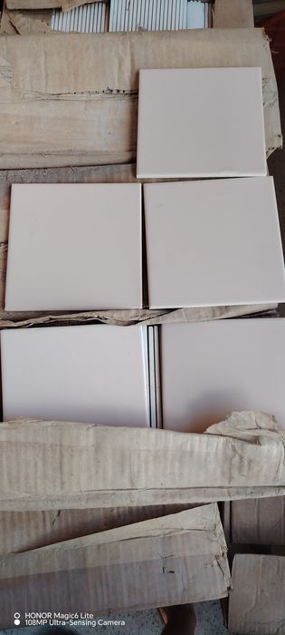 Фаянсови плочки 0 20ст.за брой