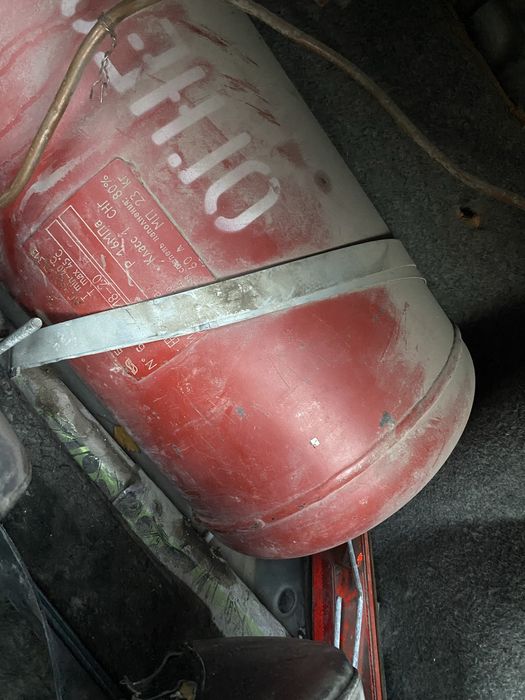 Продам авто газ балон !