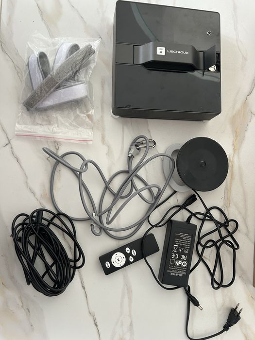 Robot curățare geamuri Liectroux WS-1080 NOU (doar desigilat