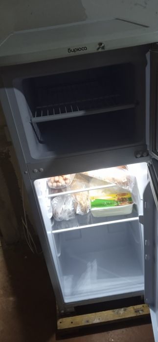 Продам холодильник