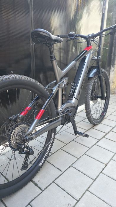Bicicleta electrică Trek 27,5 cadrul L