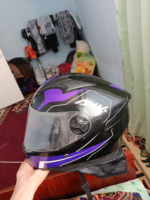Moto shlem yangi
