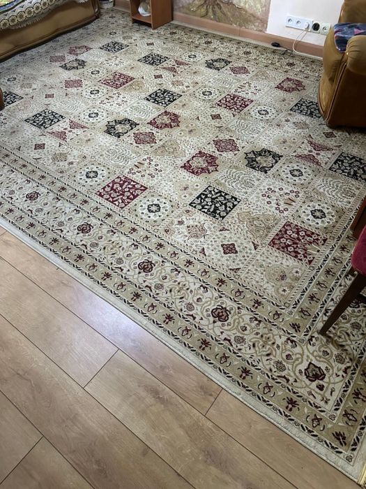 Ковёр в классическом стиле