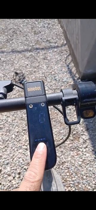 Продам электросамокат ninebot