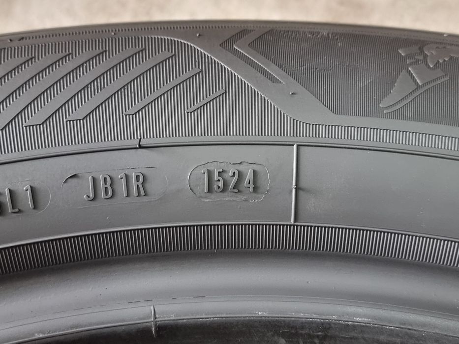 "Dot 24" 275/50/21 Goodyear 4Броя: 500€ 7.2мм