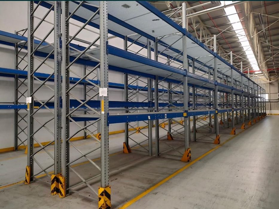 Rafturi metalice profesionale reglabile