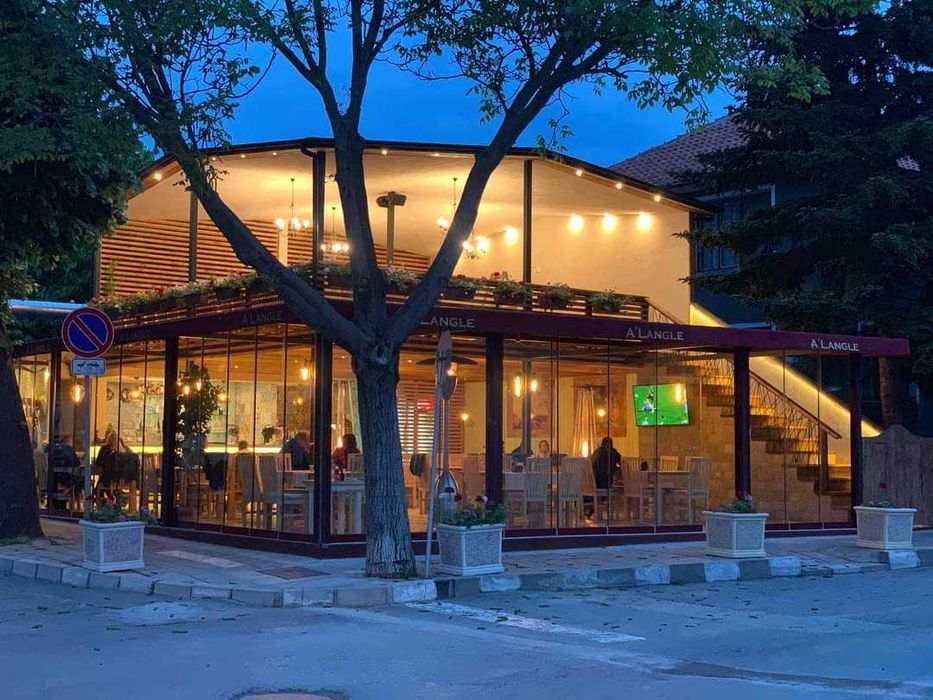 Дава се под наем Заведение в с. Равда, Област Бургас - 200 кв.м за 12750 € - Снимка #1