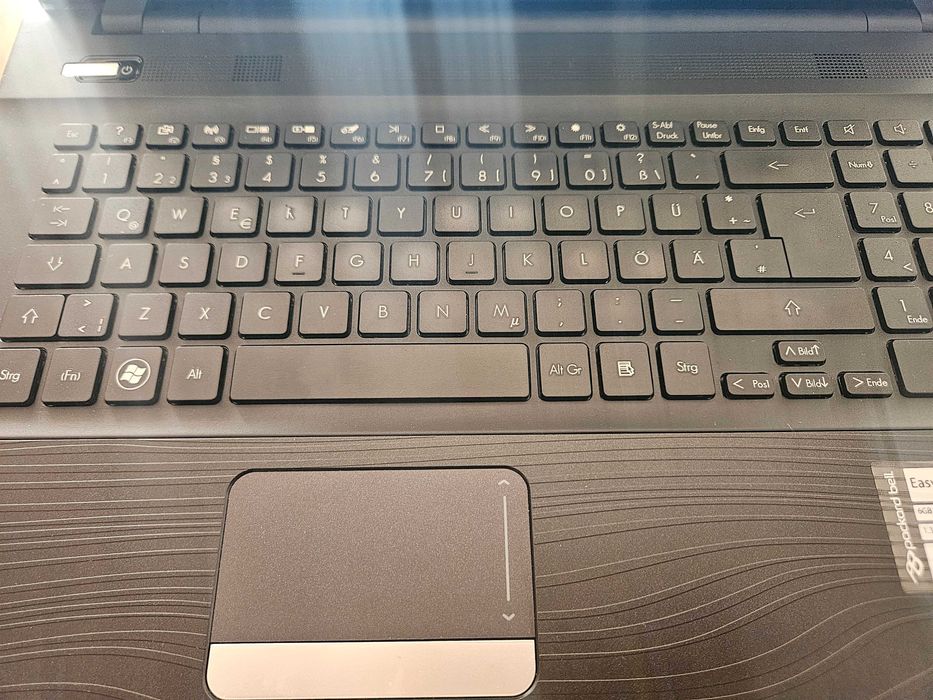 Лаптоп Packard Bell 6Gb 128Gb Windows 10