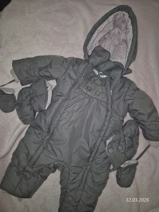 Комбинезон Chicco на девочку,  размер 62