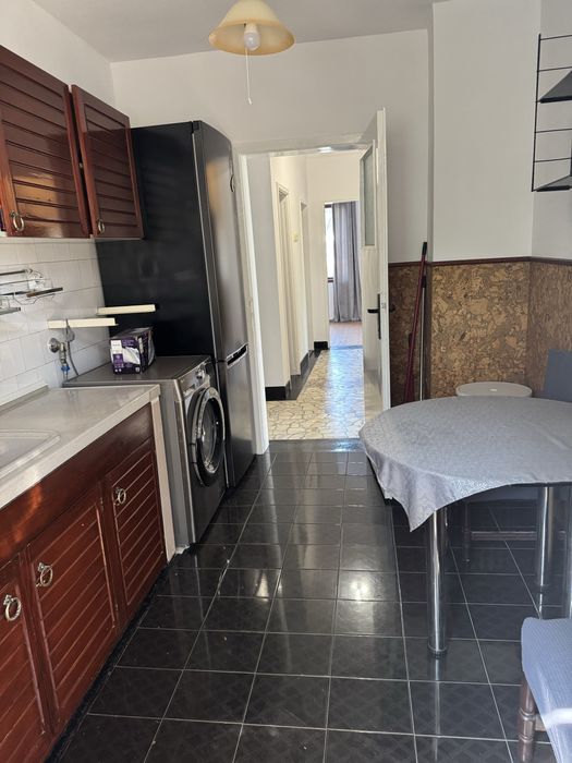 Дава се под наем Тристаен апартамент в с. Белащица, Област Пловдив - 82 кв.м за 510 € - Снимка #12