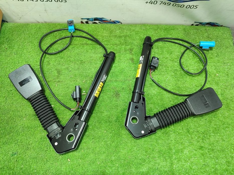 PRETENSIONATOR CENTURA SIGURANTA FATA (2 BUC.) MINI ONE / MINI COOPER / MINI COOPER S / R50 R53 R52 CONVERTIBLE 2001-2006 COD OEM 561257102 / 56125700