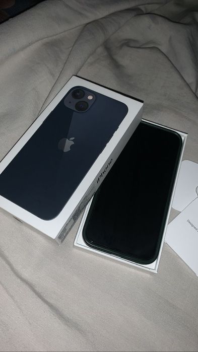 iPhone 13 blue colour