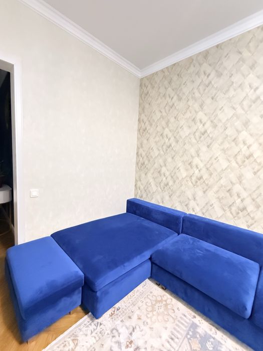 Продается диван в отличном состоянии