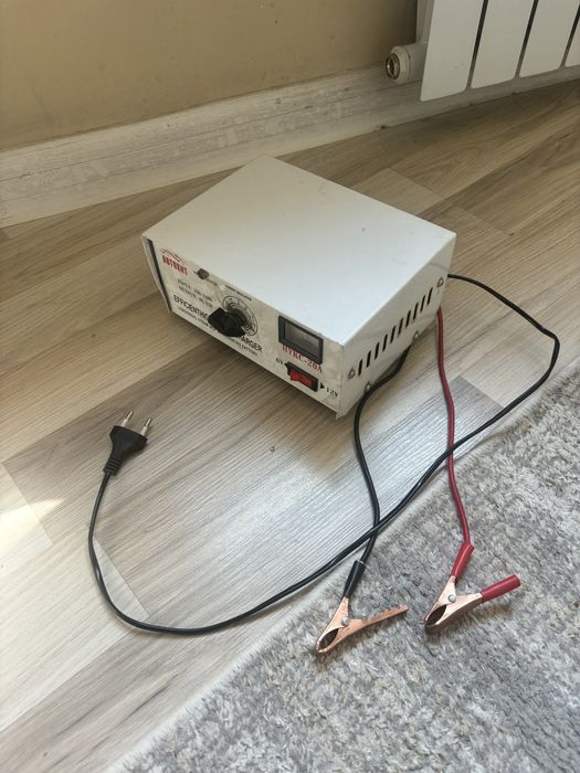 Зарядка для аккумулятора